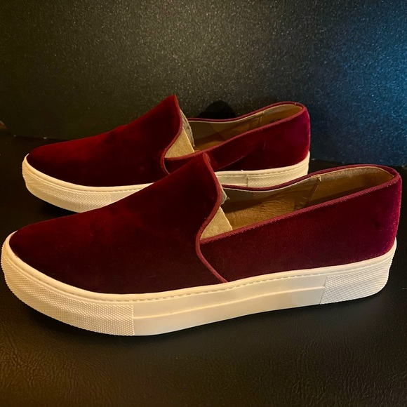 Abound Shoes - New Abound burgundy velvet slip on sneakers. Size 7.5
